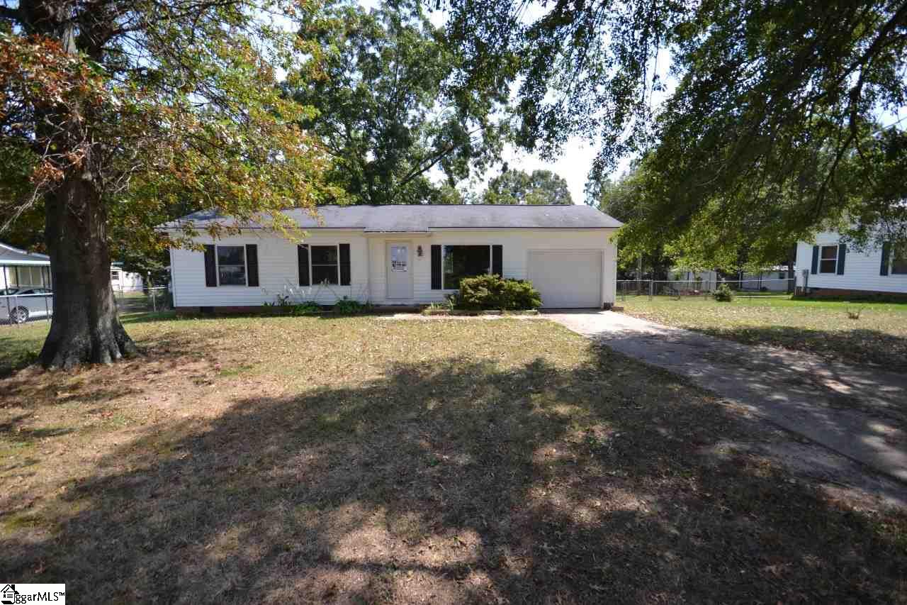 411 Georgia Street Fountain Inn, SC 29644 - Photo 1 of 15