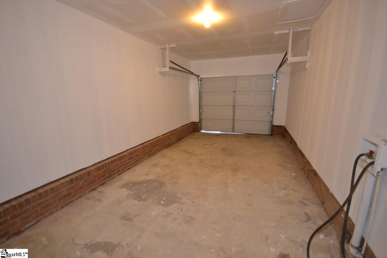 411 Georgia Street Fountain Inn, SC 29644 - Photo 12 of 15