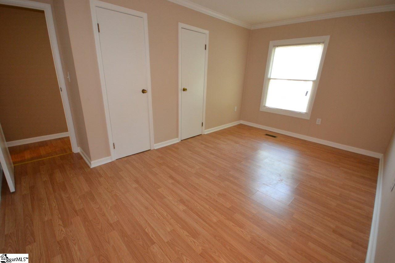 411 Georgia Street Fountain Inn, SC 29644 - Photo 3 of 15