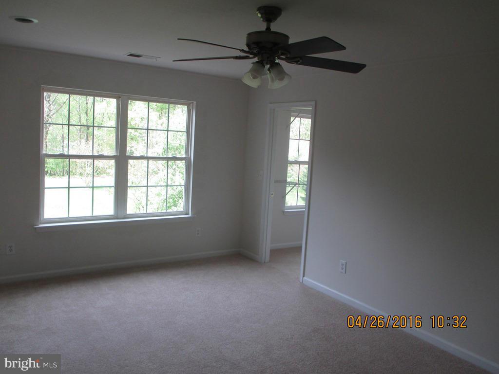 211 Hidden Valley Road Tracys Landing, MD 20779 - Photo 16 of 26 Living Room