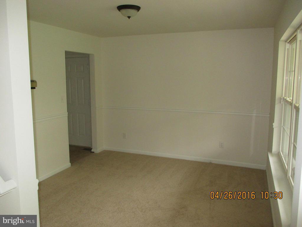 211 Hidden Valley Road Tracys Landing, MD 20779 - Photo 10 of 26 Dining Room