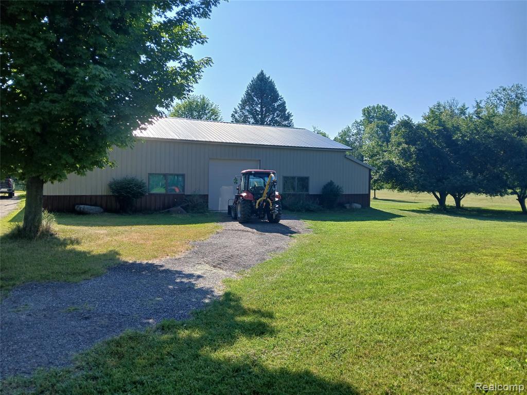 1938 North Englehart Road Deford, MI 48729 - Photo 4 of 27 Gallery Image 4