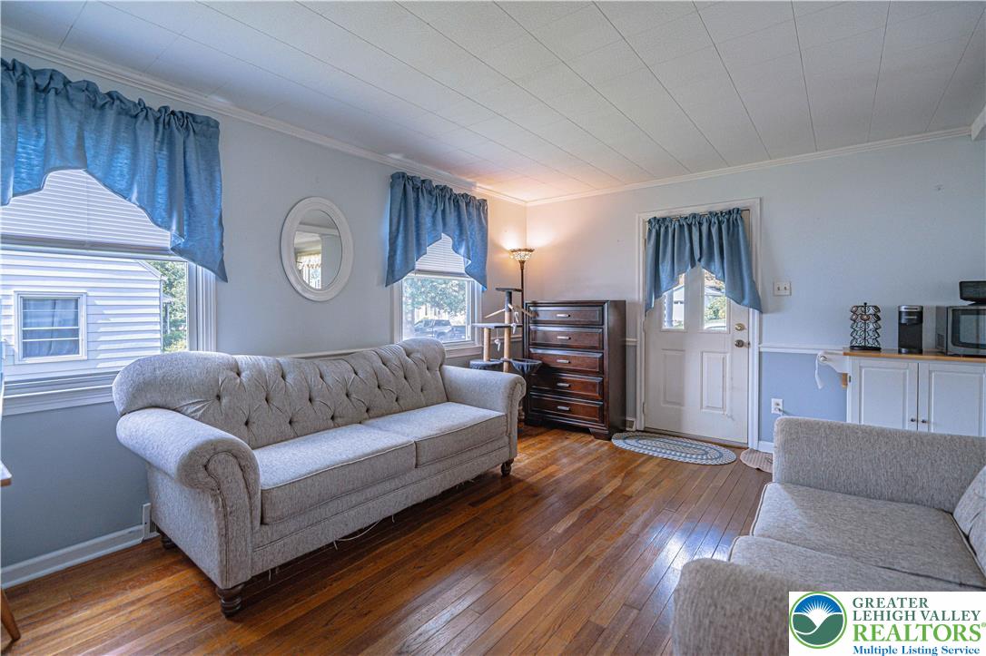 132 Cedar Road Hellertown, PA 18055 - Photo 13 of 69 Gallery Image 13