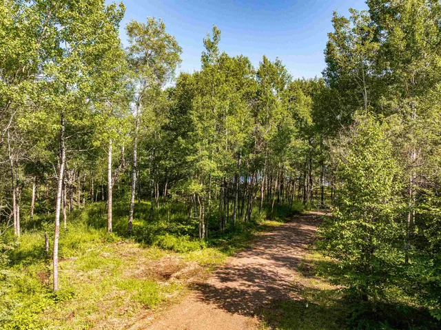 $1,100,000 | 966 West Bay Road, Two Harbors, MN 55616