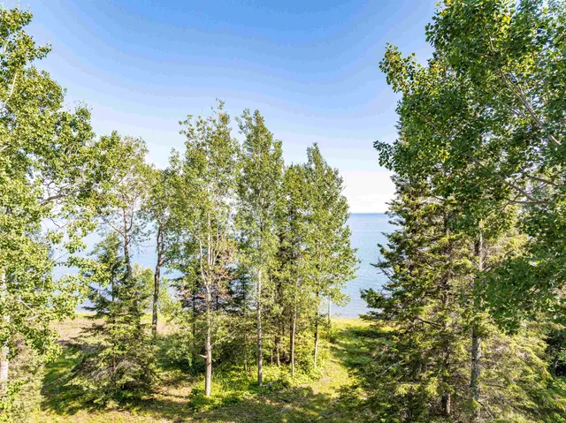 $1,100,000 | 966 West Bay Road, Two Harbors, MN 55616