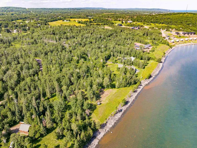 $1,100,000 | 966 West Bay Road, Two Harbors, MN 55616