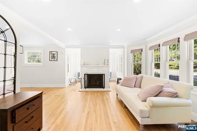 $4,700 | 99 Columbus Avenue, Closter, NJ 07624