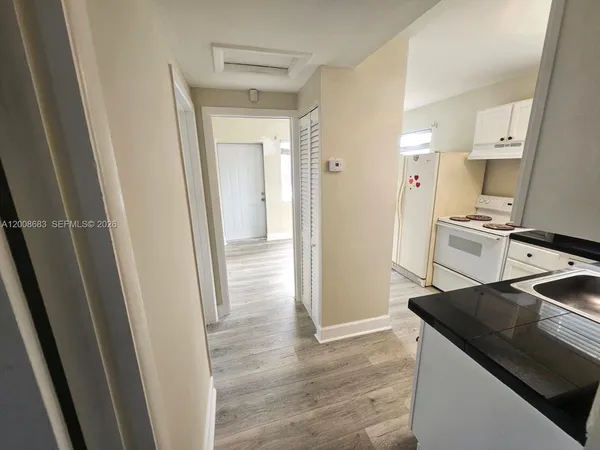 $2,300 | 10790 Southwest 46th Street, Unit 10790, Miami, FL 33165