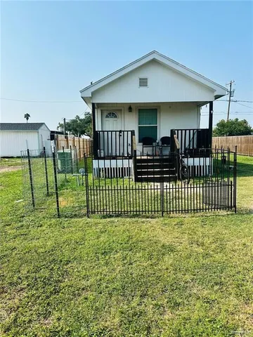 $140,000 | 159 East Rodriguez Avenue, Raymondville, TX 78580