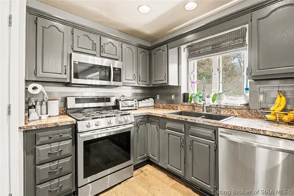 $496,700 | 3075 Autumn Hill Trail, New Albany, IN 47150