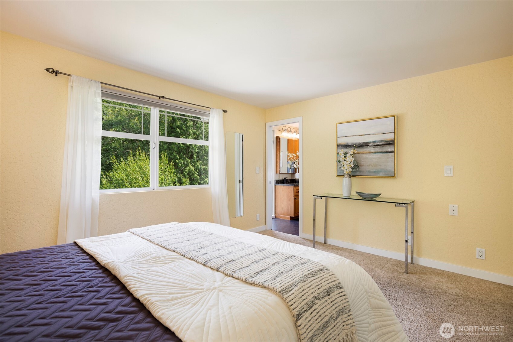 10152 Northeast 204th Street Bothell, WA 98011 - Photo 11 of 34