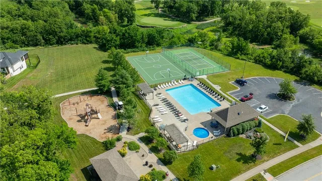 $589,900 | 4551 North 145th Street, Basehor, KS 66007