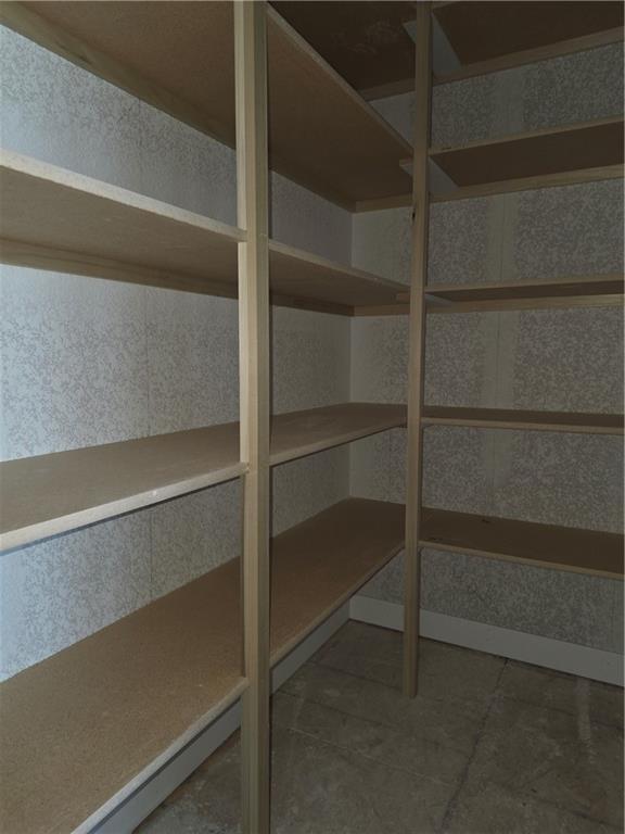 4551 North 145th Street Basehor, KS 66007 - Photo 10 of 75