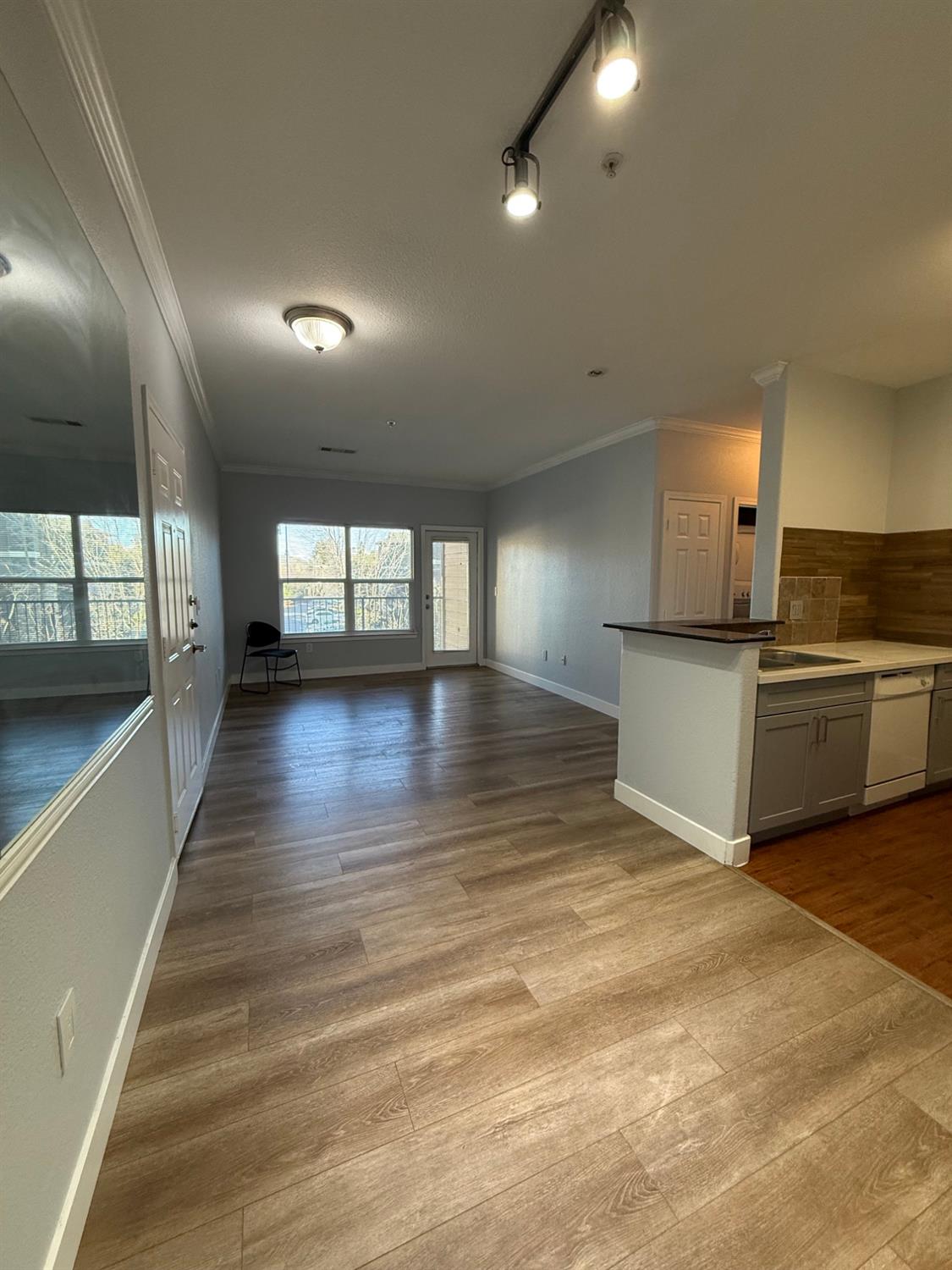 8434 Walerga Road, Unit 326 Antelope, CA 95843 - Photo 5 of 10