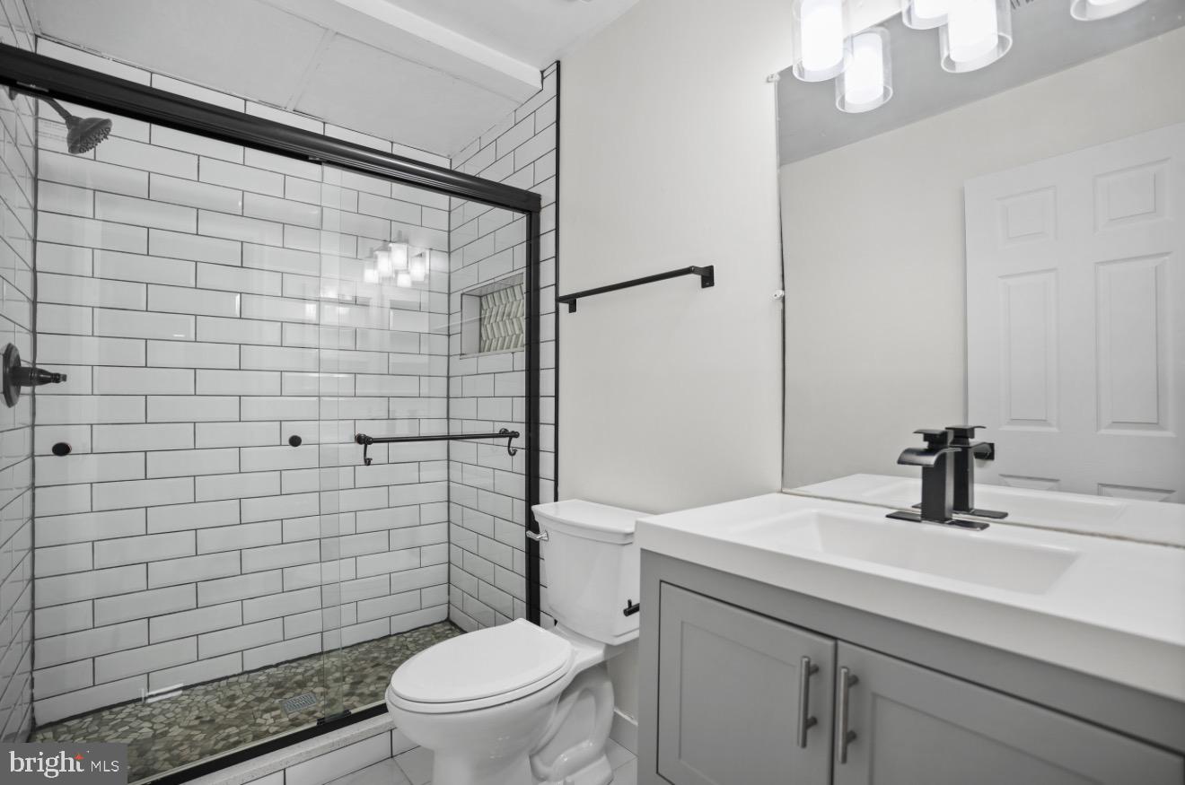4 Cedar Valley Place, Unit 202 Baltimore, MD 21221 - Photo 21 of 24