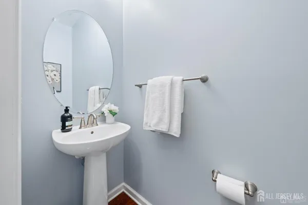 $3,350 | 2456 Canterbury Lane, North Brunswick, NJ 08902