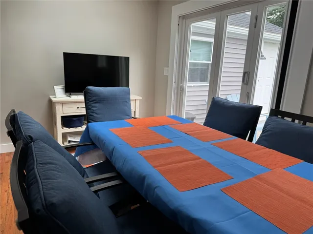 $3,000 | 53 Center Avenue, Middletown, RI 02842