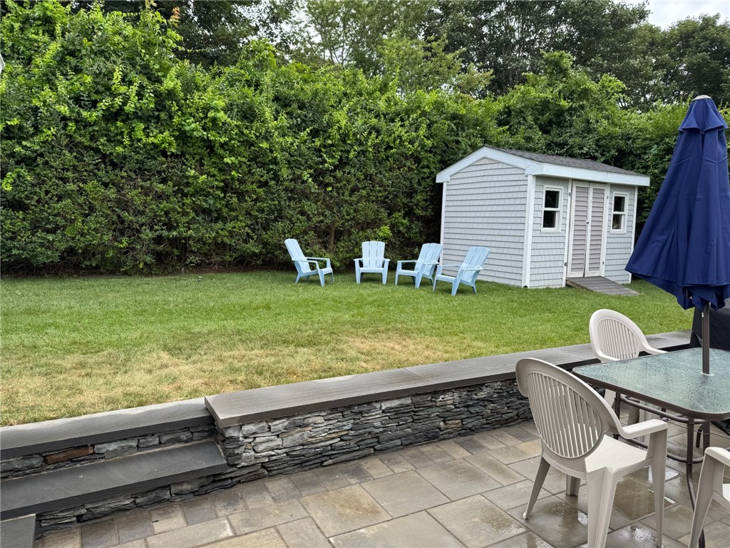 53 Center Avenue Middletown, RI 02842 - Photo 27 of 30