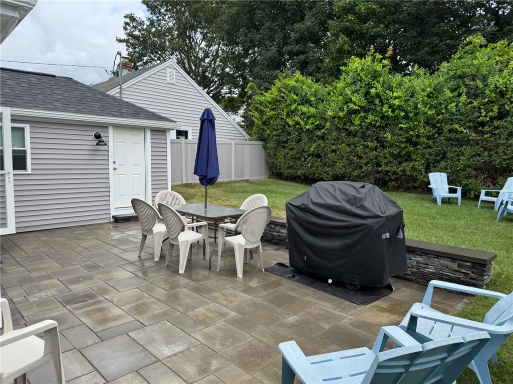 53 Center Avenue Middletown, RI 02842 - Photo 29 of 30