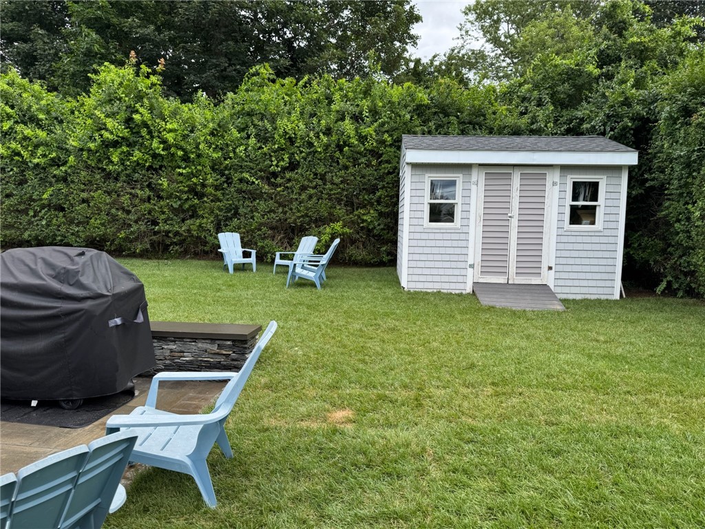 53 Center Avenue Middletown, RI 02842 - Photo 30 of 30