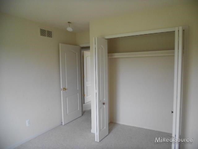 4098 Snoblin Road North Branch, MI 48461 - Photo 8 of 14 31147969-7.JPG