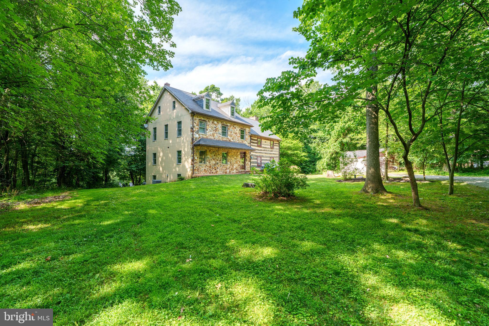 114 Park Road Nottingham, PA 19362 - Photo 2 of 64 Gallery Image 2
