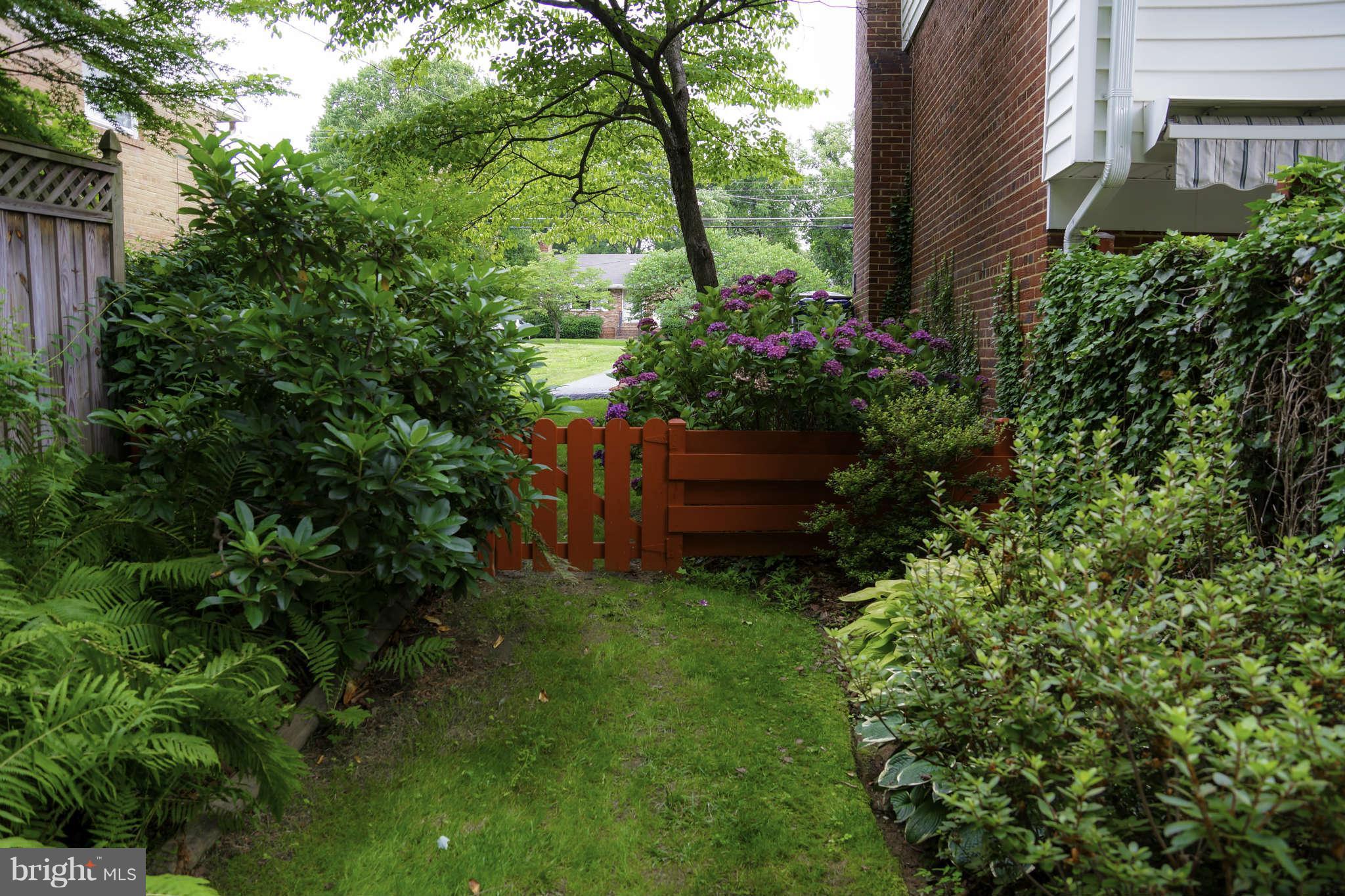 7005 Churchill Road McLean, VA 22101 - Photo 25 of 27 Exterior General