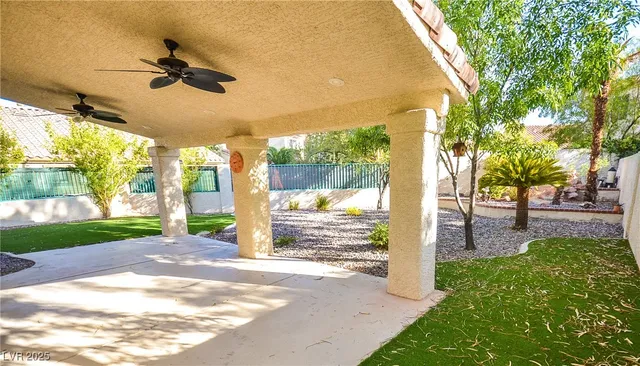 $2,800 | 9725 Hitching Rail Drive, Las Vegas, NV 89117