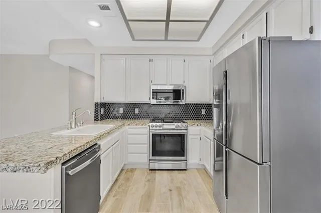 $2,800 | 9725 Hitching Rail Drive, Las Vegas, NV 89117