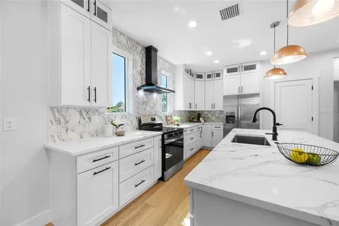 $770,000 | 1004 West Henry Avenue, Tampa, FL 33604