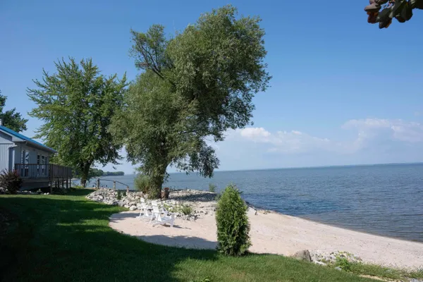 $2,499,000 | 4061 Nicolet Drive, Green Bay, WI 54311