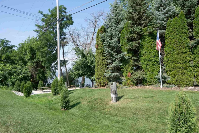 $2,499,000 | 4061 Nicolet Drive, Green Bay, WI 54311