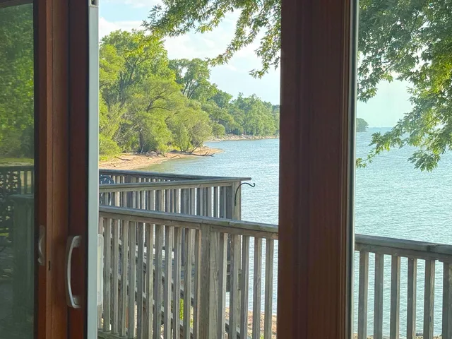 $2,499,000 | 4061 Nicolet Drive, Green Bay, WI 54311