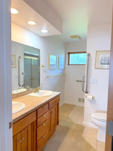 $2,499,000 | 4061 Nicolet Drive, Green Bay, WI 54311