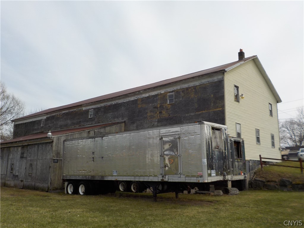 13 Water Street Elbridge, NY 13080 - Photo 20 of 33