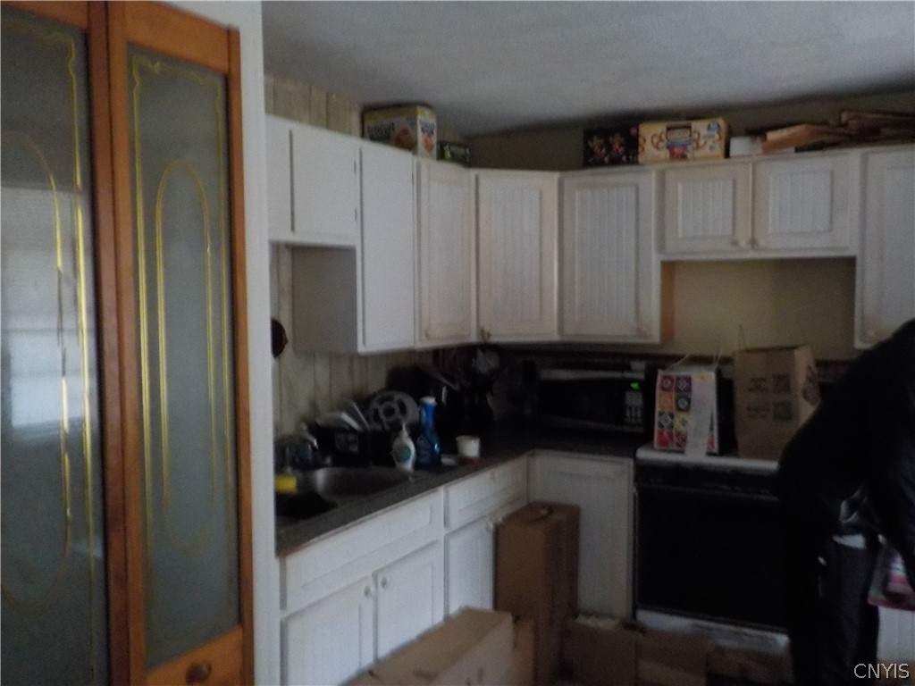 13 Water Street Elbridge, NY 13080 - Photo 7 of 33