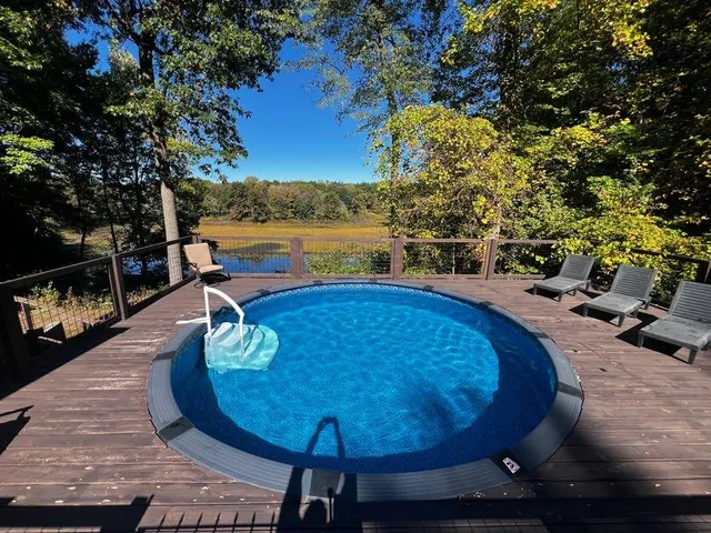 $820,000 | 6860 Long Lake Road, Berrien Springs, MI 49103