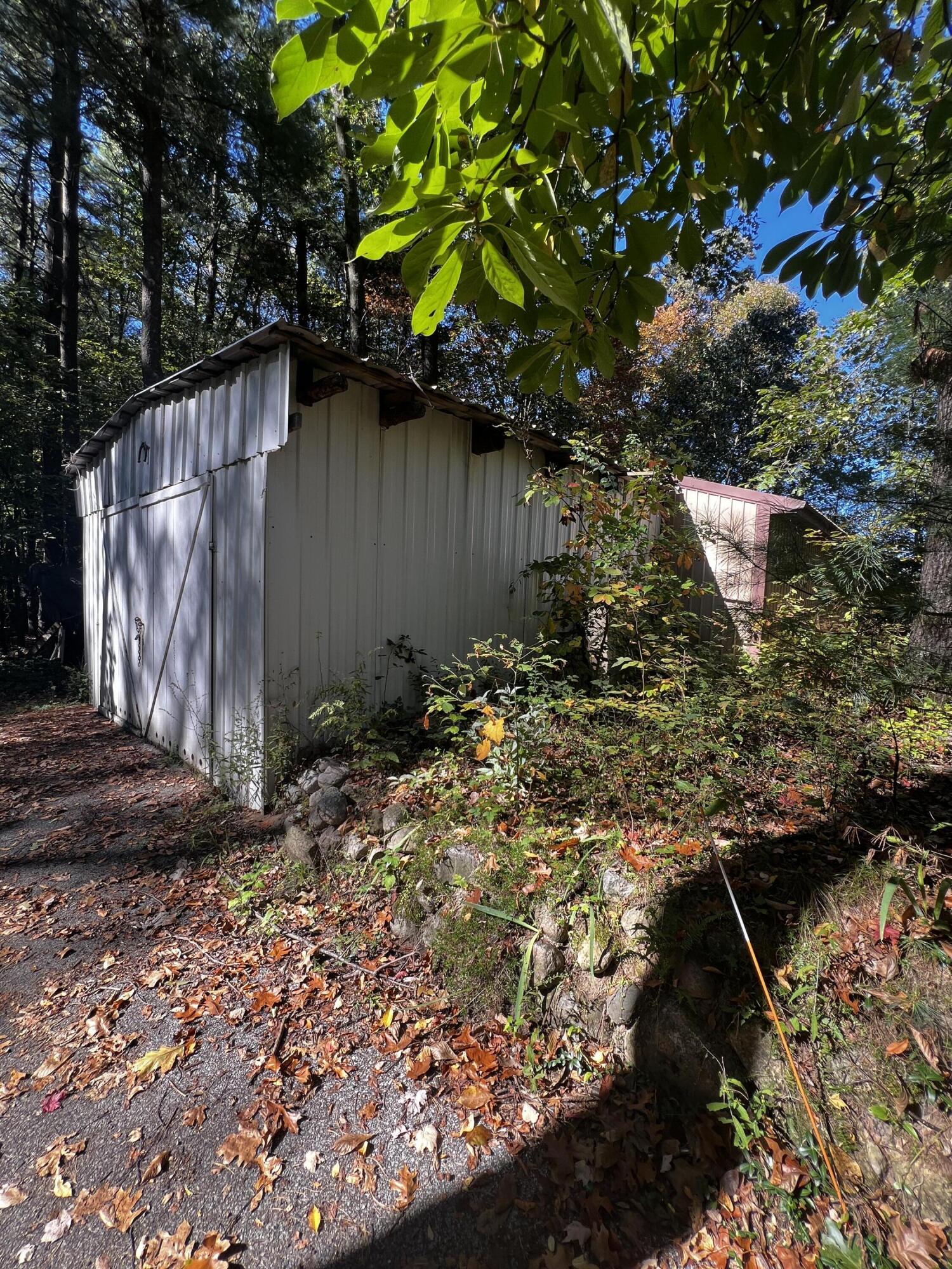 6860 Long Lake Road Berrien Springs, MI 49103 - Photo 42 of 46 IMG_5143