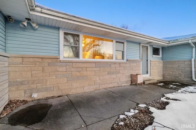 $249,000 | 3021 Mayfair Drive, Kokomo, IN 46902