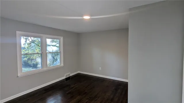 $245,000 | 533 South Crane Street, Independence, MO 64050