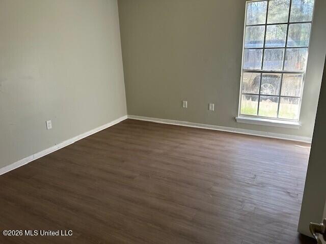 3150 Robinson Road Jackson, MS 39209 - Photo 7 of 10 Interior Bedroom 2