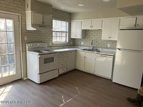 $4,300,000 | 3150 Robinson Road, Jackson, MS 39209