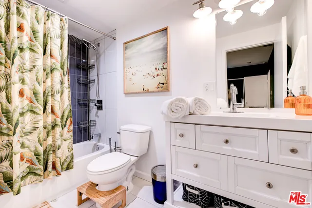 $995,000 | 6122 Satsuma Avenue, North Hollywood, CA 91606