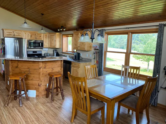 $349,900 | 12-199 Willow Court, Lake Carroll, IL 61046