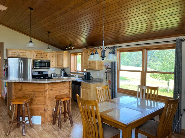 $349,900 | 12-199 Willow Court, Lake Carroll, IL 61046