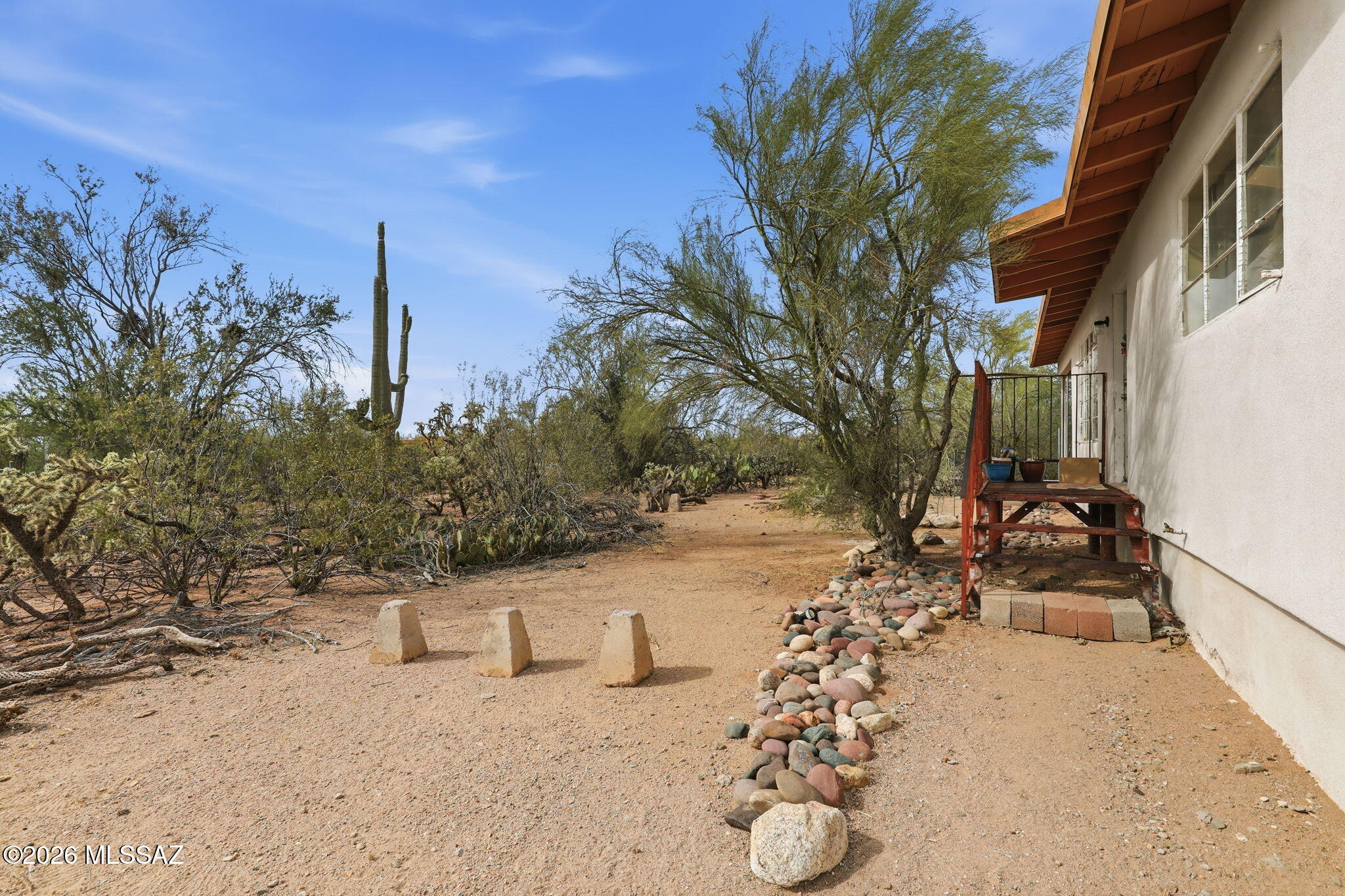 4975 North Lak A Yucca Road Tucson, AZ 85743 - Photo 3 of 26