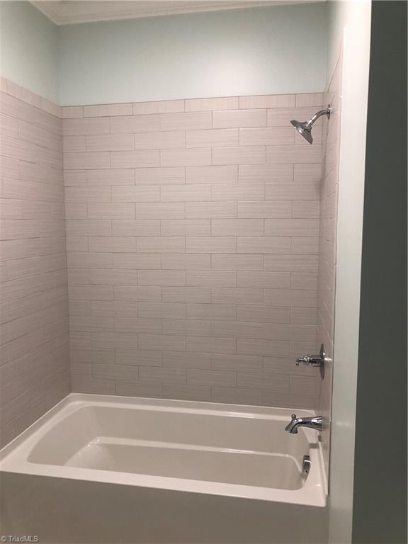 1209 Stadler Ridge Road Winston-Salem, NC 27106 - Photo 16 of 28 2nd Bath tub and shower