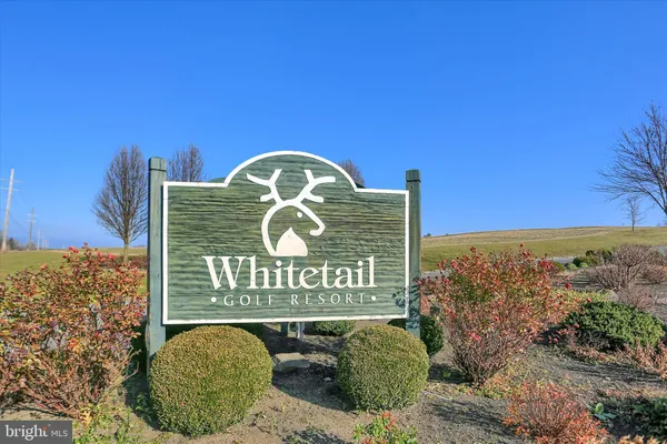 $279,000 | 13842 Trailside Lane, Unit 25, Mercersburg, PA 17236