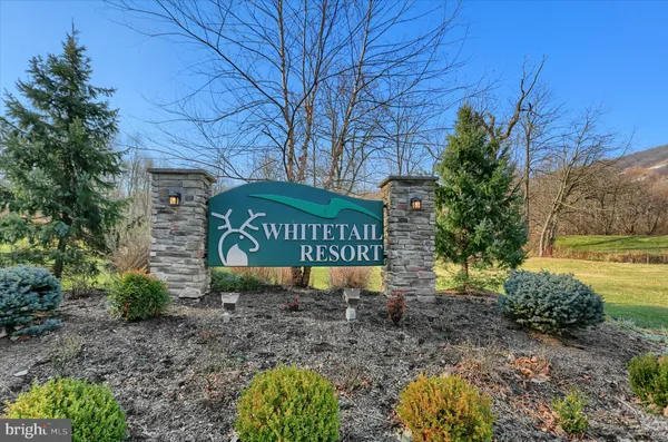 $279,000 | 13842 Trailside Lane, Unit 25, Mercersburg, PA 17236