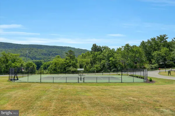 $279,000 | 13842 Trailside Lane, Unit 25, Mercersburg, PA 17236